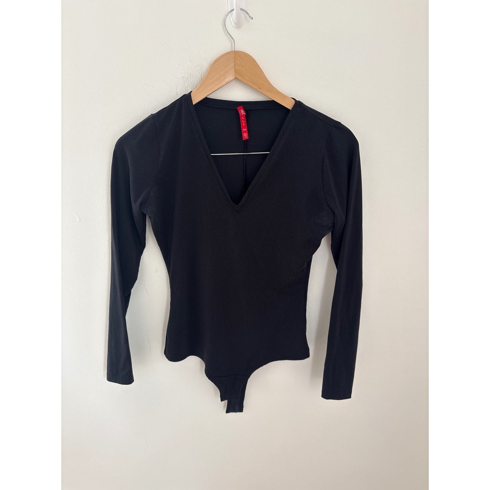 Spanx Suit Your Fancy Long Sleeve V Neck Bodysuit Black Small S/P Thong Back